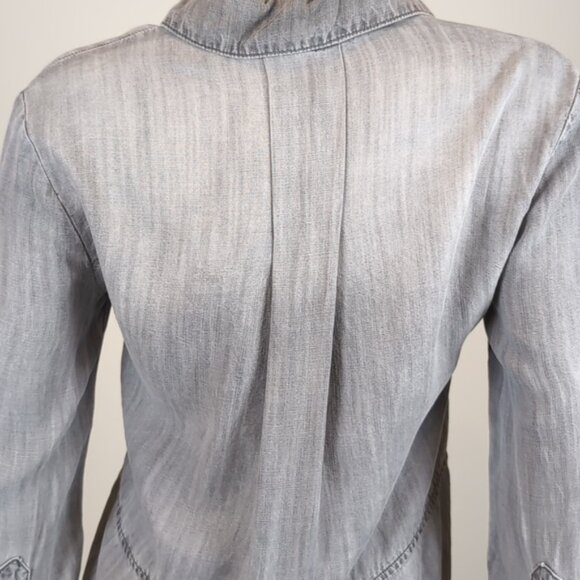 Cloth & Stone Anthropologie Button Down Shirt Chambray Denim Boyfriend Split Hem - Picture 9 of 15